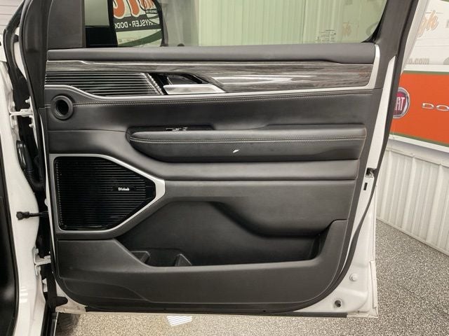 2022 Jeep Wagoneer Series III 4x4