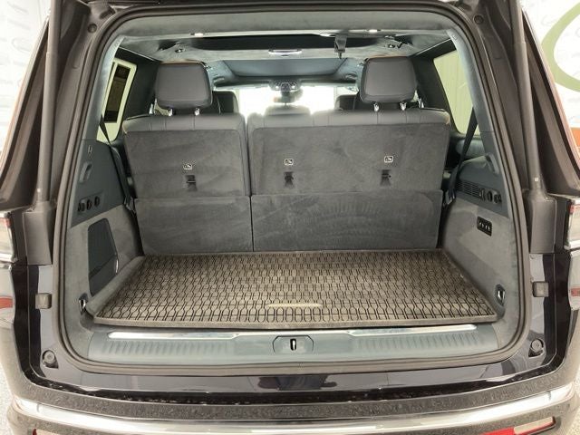 2024 Jeep Grand Wagoneer Series III 4x4