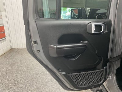 2021 Jeep Gladiator Willys 4x4