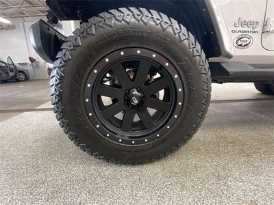 2022 Jeep Gladiator Overland 4x4