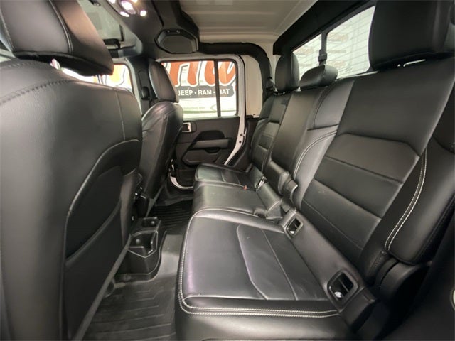 2022 Jeep Gladiator Overland 4x4