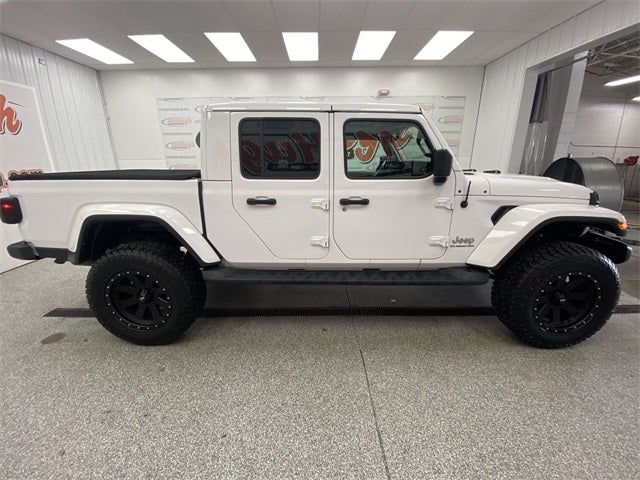 2022 Jeep Gladiator Overland 4x4