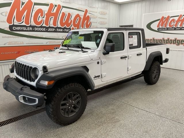 2025 Jeep Gladiator Sport S Auto's photo