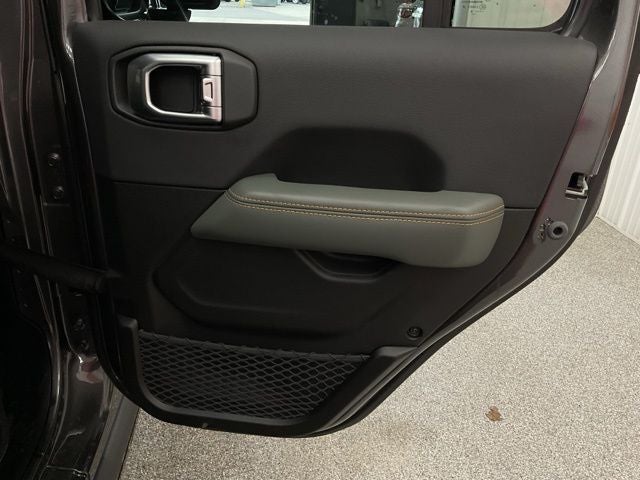 2026 Jeep Gladiator GLADIATOR MOJAVE X 4X4