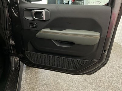 2026 Jeep Gladiator GLADIATOR MOJAVE X 4X4