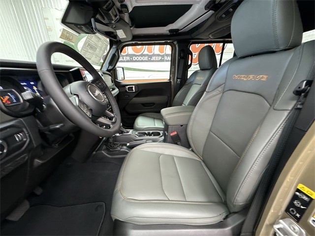 2025 Jeep Gladiator GLADIATOR MOJAVE X 4X4