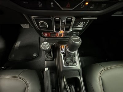 2025 Jeep Gladiator GLADIATOR MOJAVE X 4X4