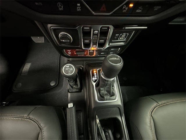 2025 Jeep Gladiator GLADIATOR MOJAVE X 4X4