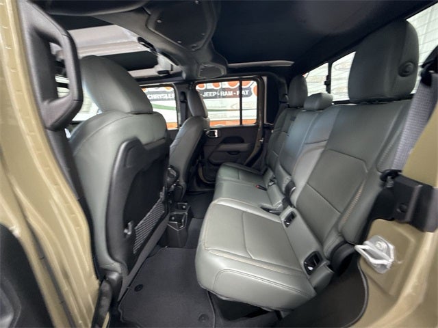 2025 Jeep Gladiator GLADIATOR MOJAVE X 4X4