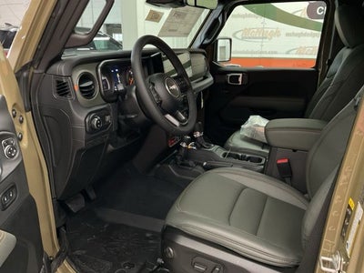 2026 Jeep Gladiator GLADIATOR MOJAVE X 4X4