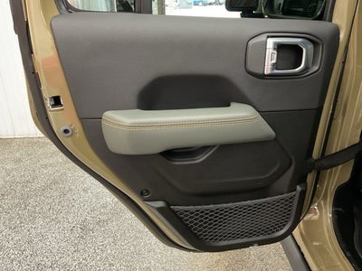 2026 Jeep Gladiator GLADIATOR MOJAVE X 4X4