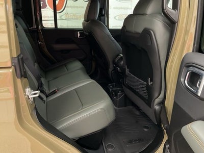 2026 Jeep Gladiator GLADIATOR MOJAVE X 4X4