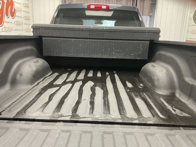 2018 RAM 1500 Express Quad Cab 4x4 6'4' Box