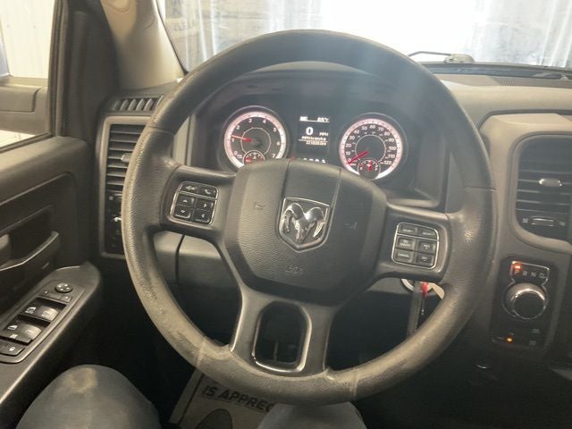 2018 RAM 1500 Express Quad Cab 4x4 6'4' Box