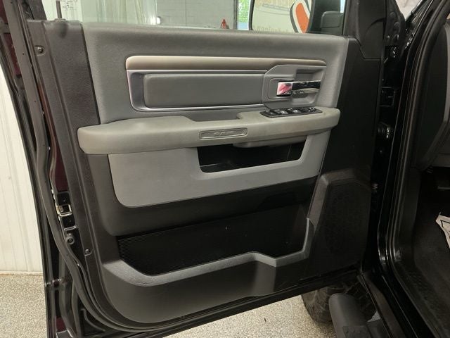 2020 RAM 1500 Classic Warlock Quad Cab 4x4 6'4' Box