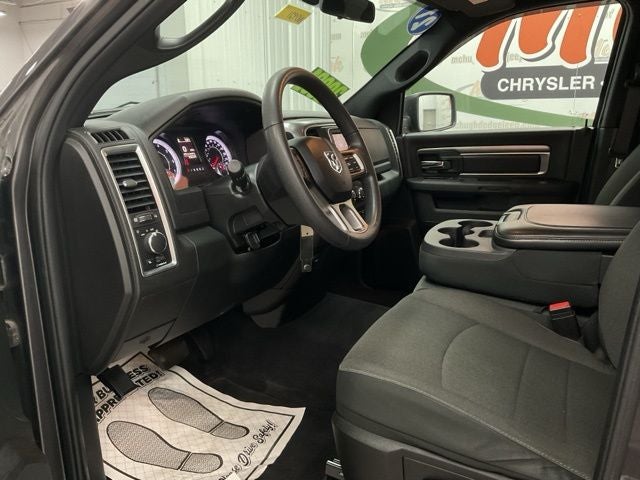 2021 RAM 1500 Classic Warlock Quad Cab 4x4 6'4' Box