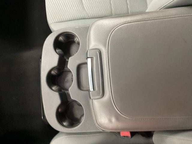 2019 RAM 1500 Classic SLT Crew Cab 4x4 6'4' Box