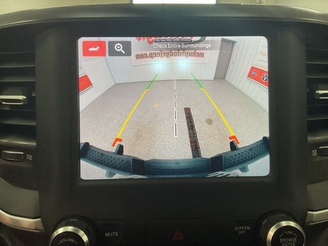 2022 RAM 1500 Big Horn Crew Cab 4x4 5'7' Box