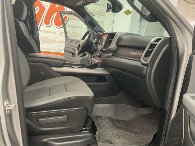 2022 RAM 1500 Big Horn Crew Cab 4x4 5'7' Box