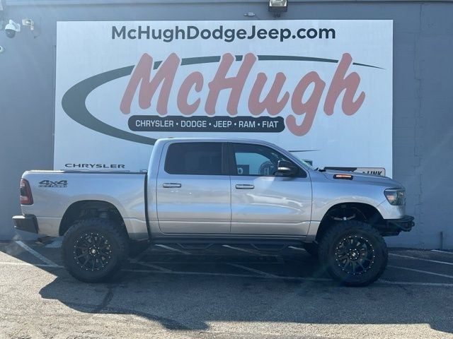 2022 RAM 1500 Big Horn Crew Cab 4x4 5'7' Box