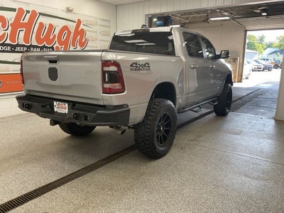 2022 RAM 1500 Big Horn Crew Cab 4x4 5'7' Box