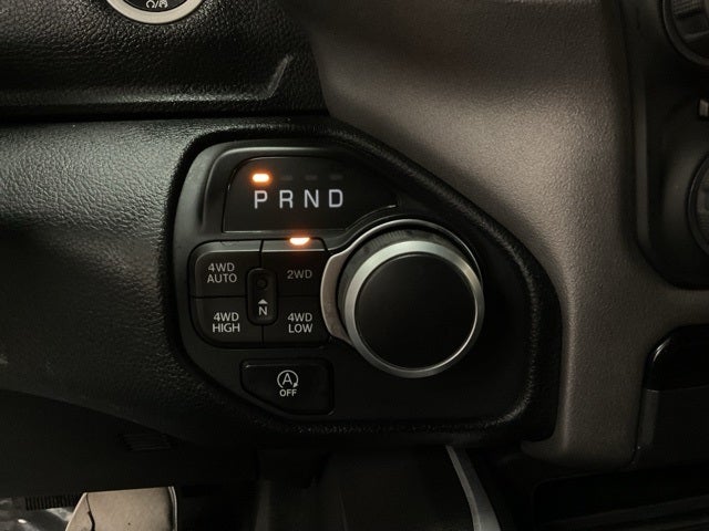 2021 RAM 1500 Big Horn Crew Cab 4x4 5'7' Box