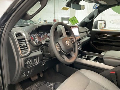 2025 RAM 1500 Big Horn Crew Cab 4x4 5'7' Box