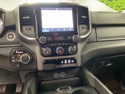 2025 RAM 1500 Big Horn Crew Cab 4x4 5'7' Box
