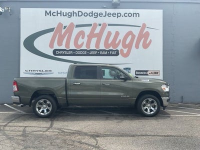2020 RAM 1500 Big Horn Crew Cab 4x4 5'7' Box