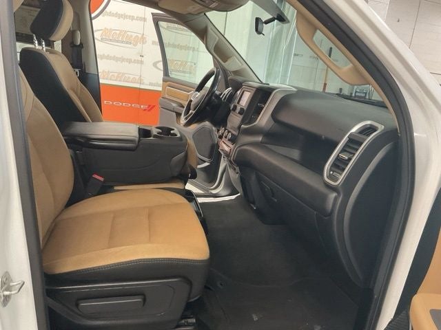 2021 RAM 1500 Big Horn Crew Cab 4x4 5'7' Box