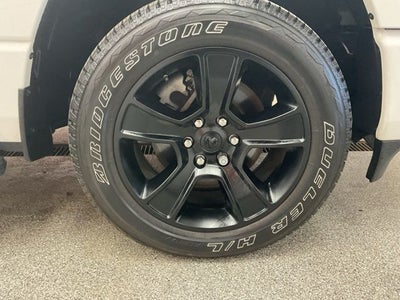 2022 RAM 1500 Big Horn Crew Cab 4x4 5'7' Box