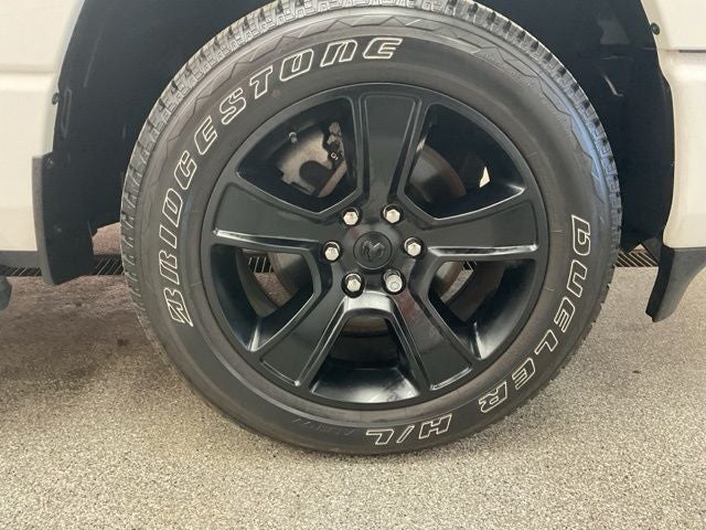 2022 RAM 1500 Big Horn Crew Cab 4x4 5'7' Box