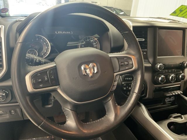 2022 RAM 1500 Big Horn Crew Cab 4x4 5'7' Box