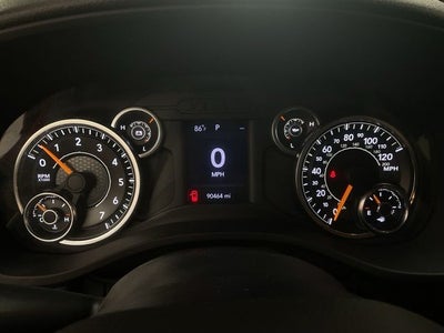 2021 RAM 1500 Tradesman Crew Cab 4x4 5'7' Box