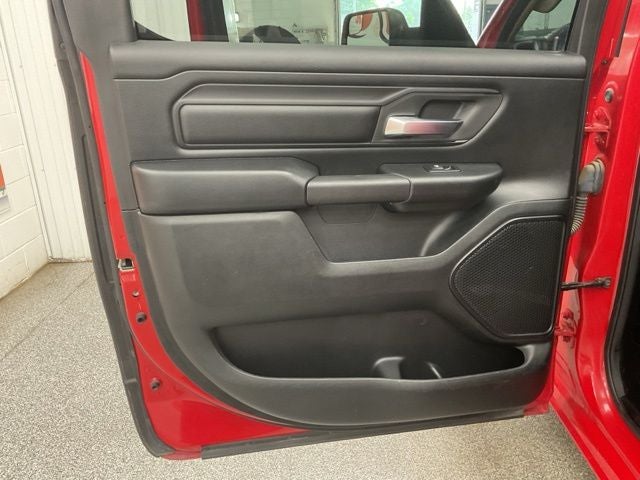 2021 RAM 1500 Tradesman Crew Cab 4x4 5'7' Box