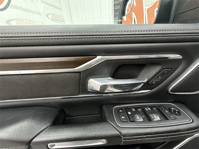 2021 RAM 1500 Laramie Crew Cab 4x4 5'7' Box