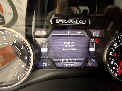 2021 RAM 1500 Laramie Crew Cab 4x4 5'7' Box