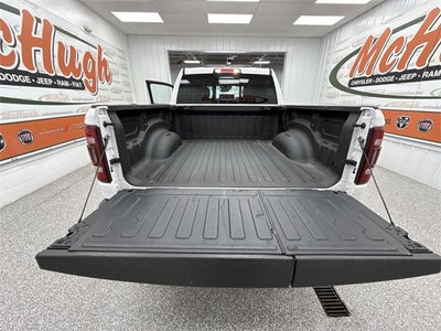 2021 RAM 1500 Laramie Crew Cab 4x4 5'7' Box