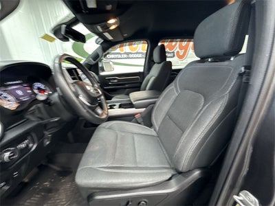 2019 RAM 1500 Big Horn/Lone Star Crew Cab 4x4 6'4' Box