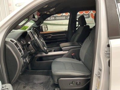 2021 RAM 1500 Big Horn Quad Cab 4x4 6'4' Box