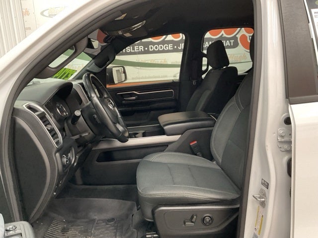 2021 RAM 1500 Big Horn Quad Cab 4x4 6'4' Box