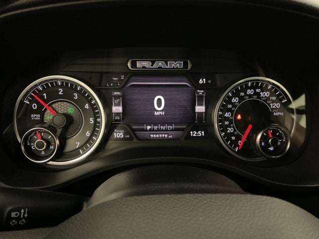 2021 RAM 1500 Big Horn Quad Cab 4x4 6'4' Box