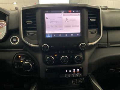 2022 RAM 1500 Big Horn Quad Cab 4x4 6'4' Box