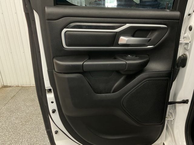 2022 RAM 1500 Big Horn Quad Cab 4x4 6'4' Box