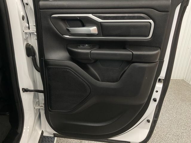 2022 RAM 1500 Big Horn Quad Cab 4x4 6'4' Box