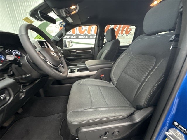 2025 RAM 1500 Big Horn Crew Cab 4x4 5'7' Box