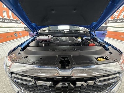 2025 RAM 1500 Big Horn Crew Cab 4x4 5'7' Box