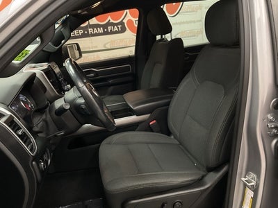 2020 RAM 1500 Big Horn Crew Cab 4x4 5'7' Box