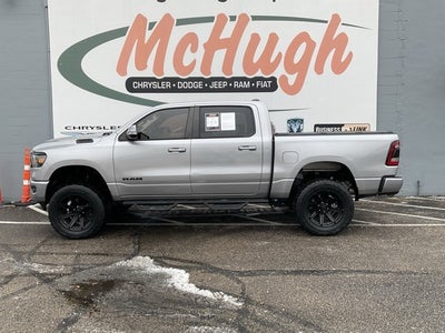 2020 RAM 1500 Big Horn Crew Cab 4x4 5'7' Box