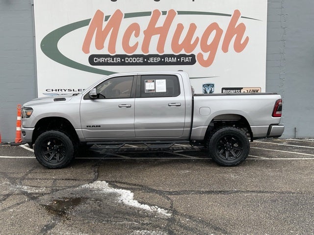 2020 RAM 1500 Big Horn Crew Cab 4x4 5'7' Box
